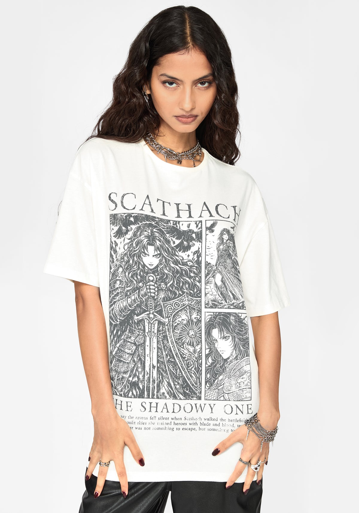Scáthach Oversized T-Shirt