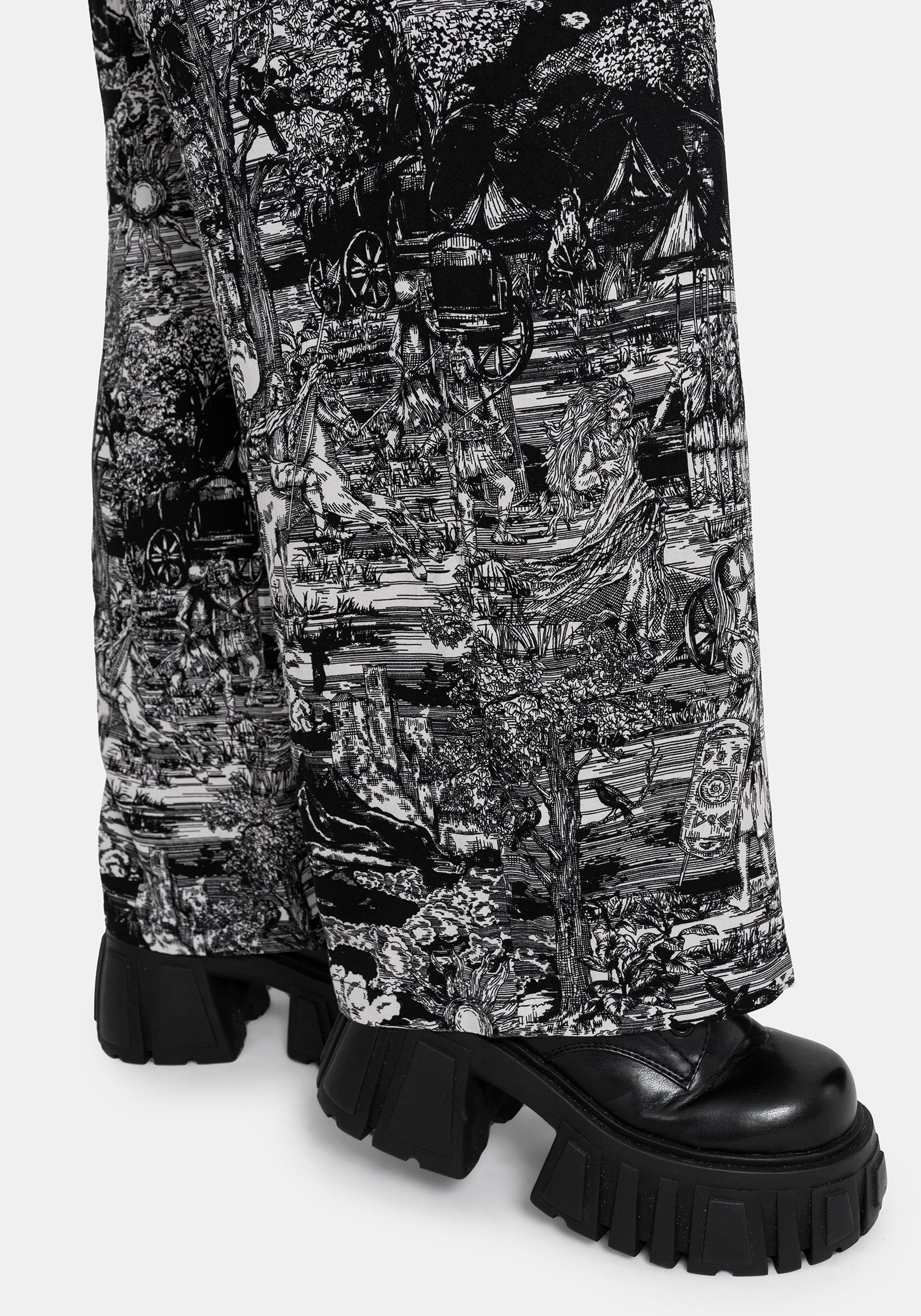 Nara Boudicca Printed Wide Leg Trouser – Disturbia