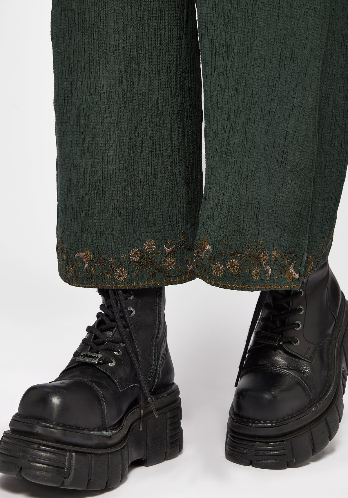 Elio Crinkle Embroidered Culotte