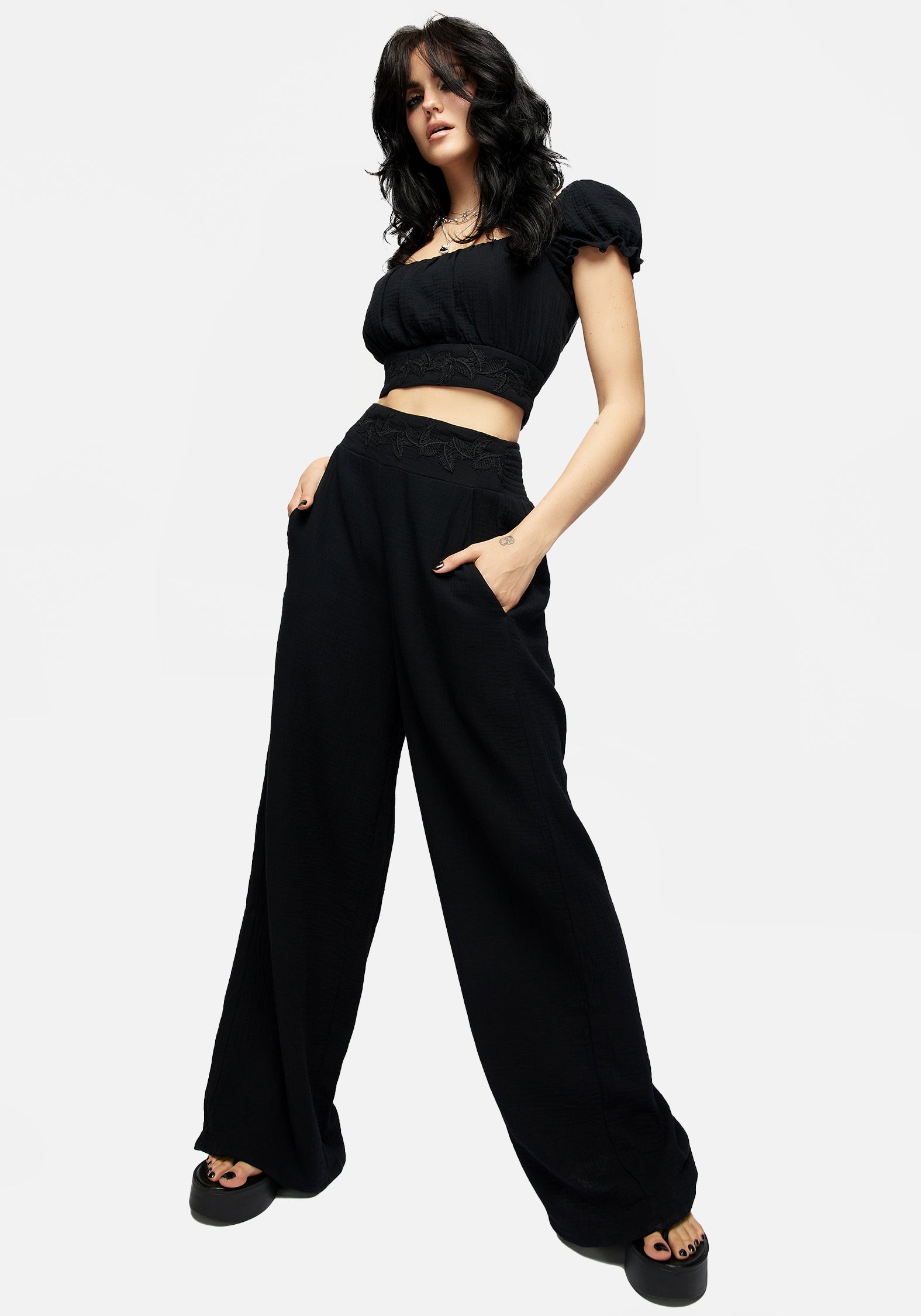 Vine Textured Wide Leg Trouser – Disturbia